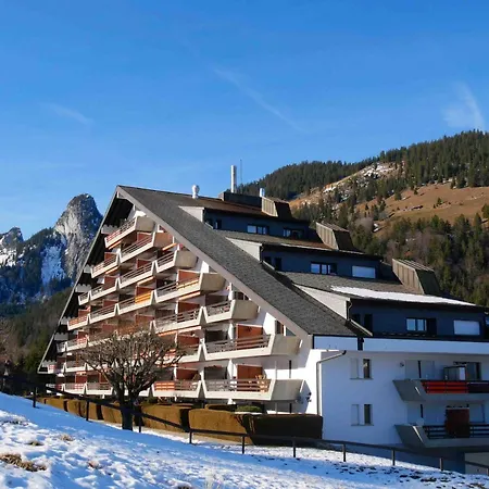Romantic Chalet-style Flat With Mountain View