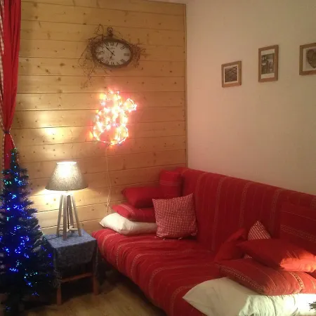 Romantic Chalet-style Flat With Mountain View Appartement Torgon