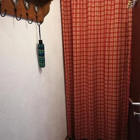 Romantic Chalet-style Flat With Mountain View Appartement *