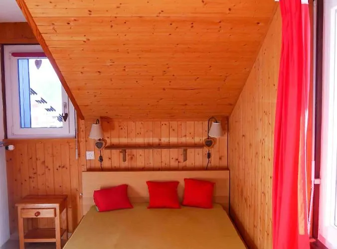Romantic Chalet-style Flat With Mountain View * Torgon