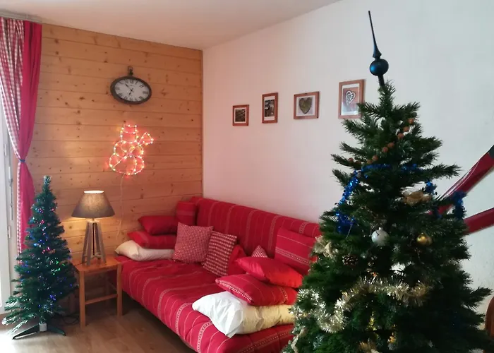 Romantic Chalet-style Flat With Mountain View *