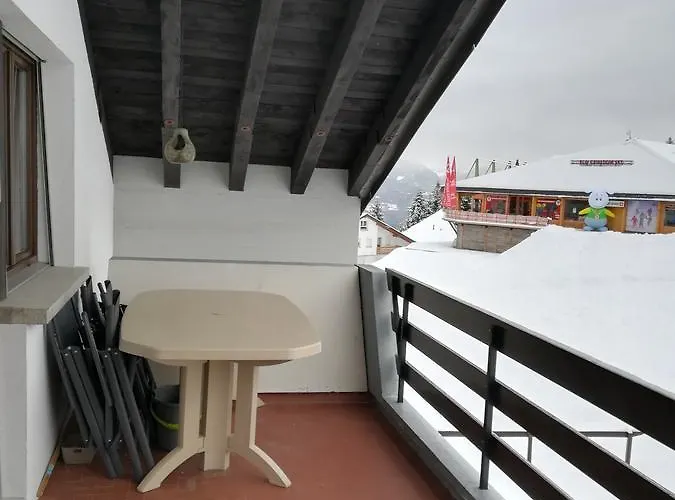 Romantic Chalet-style Flat With Mountain View Torgon