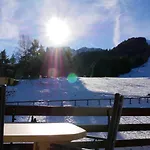 Romantic Chalet-style Flat With Mountain View Apartament *