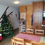 Apartament Romantic Chalet-style Flat With Mountain View *