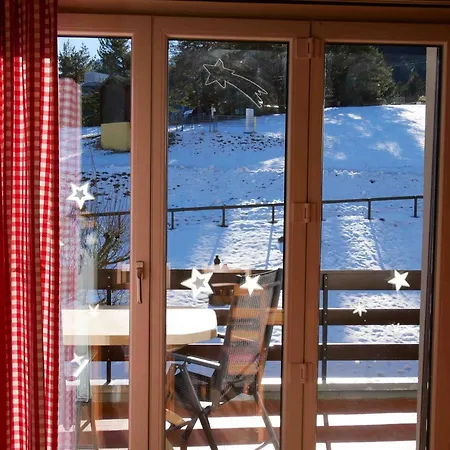 דירה Romantic Chalet-style Flat With Mountain View *
