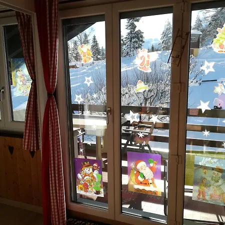 דירה Romantic Chalet-style Flat With Mountain View *