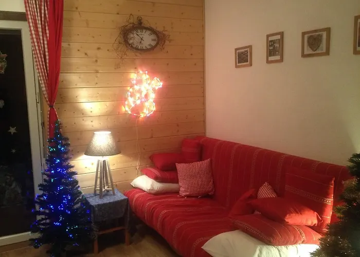 Romantic Chalet-style Flat With Mountain View Διαμέρισμα Torgon